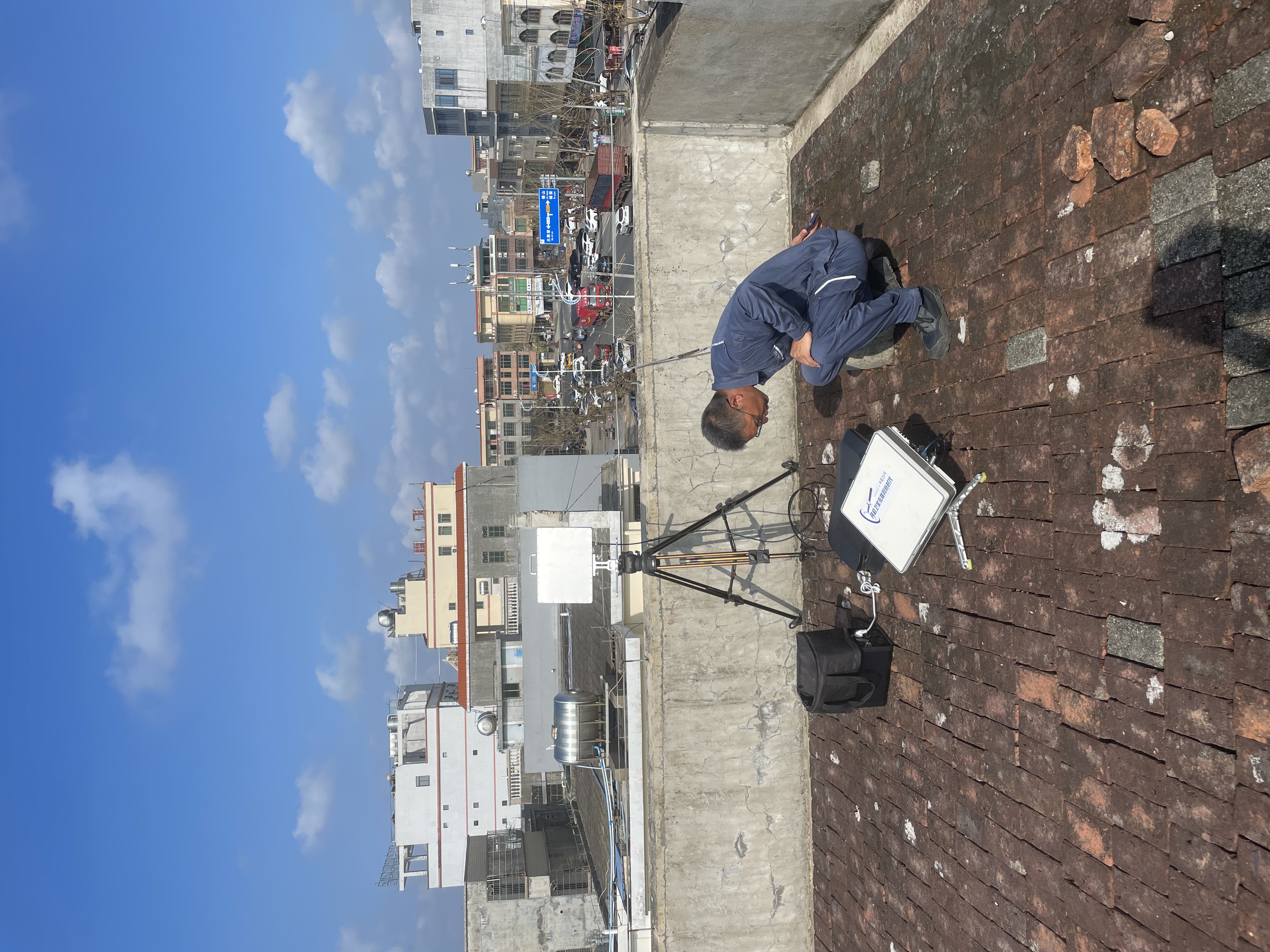 大范围覆盖设备